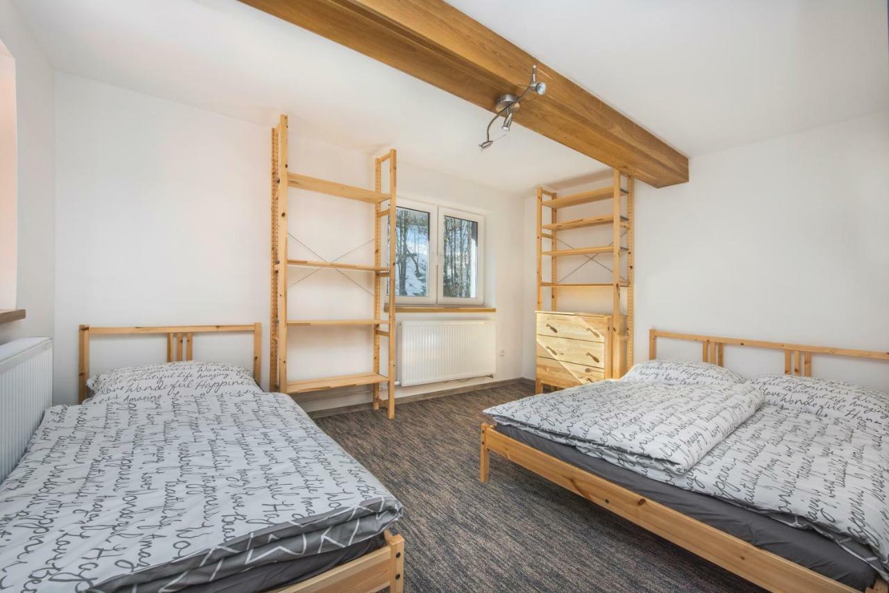 Horalka Apartman Pec Pec pod Snezkou Exteriör bild